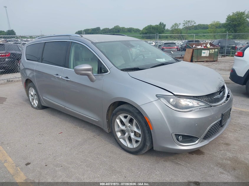 Vin: 2c4rc1eg7hr804887, lot: 46230672, chrysler pacifica touring-l plus 2017 img_1