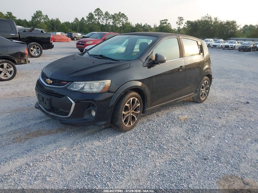 Vin: 1g1jd6sh6h4121692, lot: 46230681, chevrolet sonic lt auto 20172