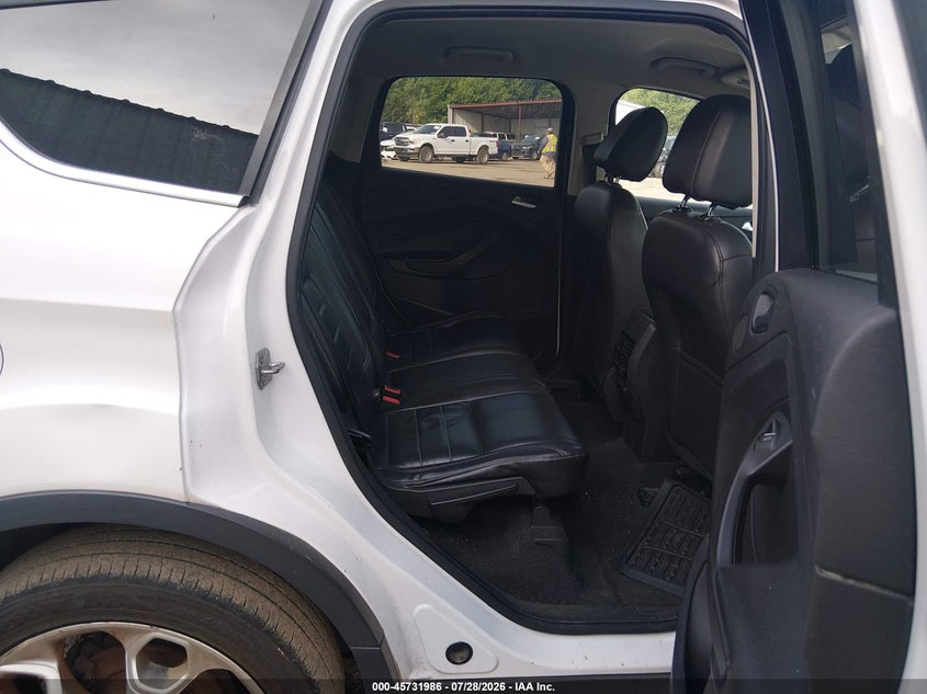 2016 FORD ESCAPE auction photo 8