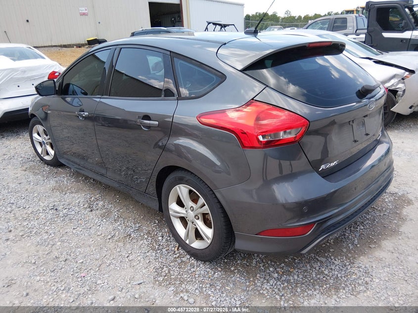 Vin: 1fadp3k26fl360786, lot: 46230727, ford focus se 20153