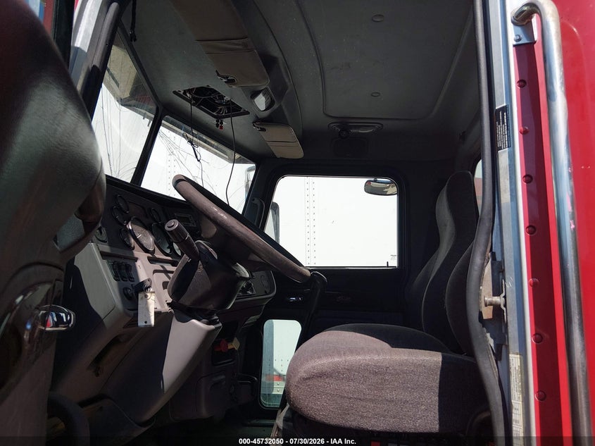 2013 PETERBILT 386 auction photo 5