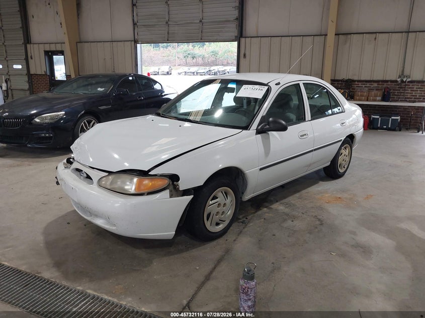 1999 FORD ESCORT auction photo 2