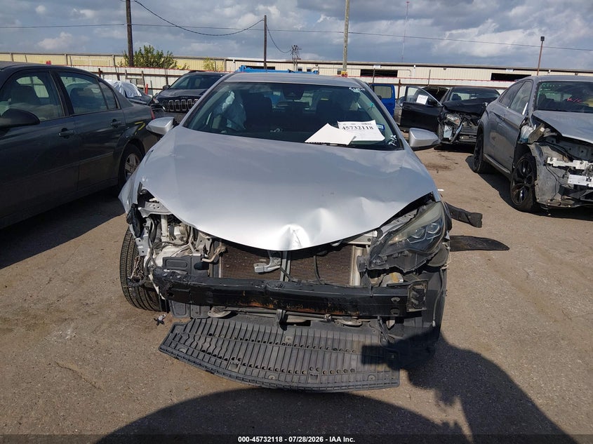 TOYOTA COROLLA - zdjęcie 13