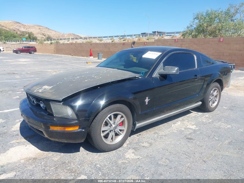2007 FORD MUSTANG auction photo 2