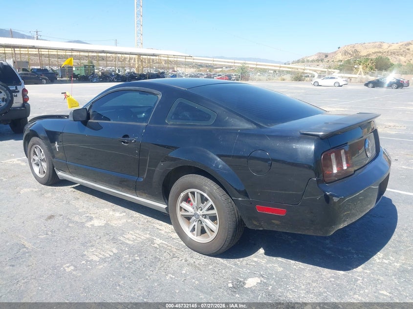 2007 FORD MUSTANG auction photo 3
