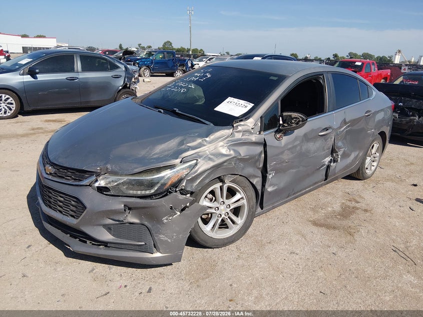 Vin: 1g1be5sm7j7132780, lot: 46230927, chevrolet cruze lt auto 20182