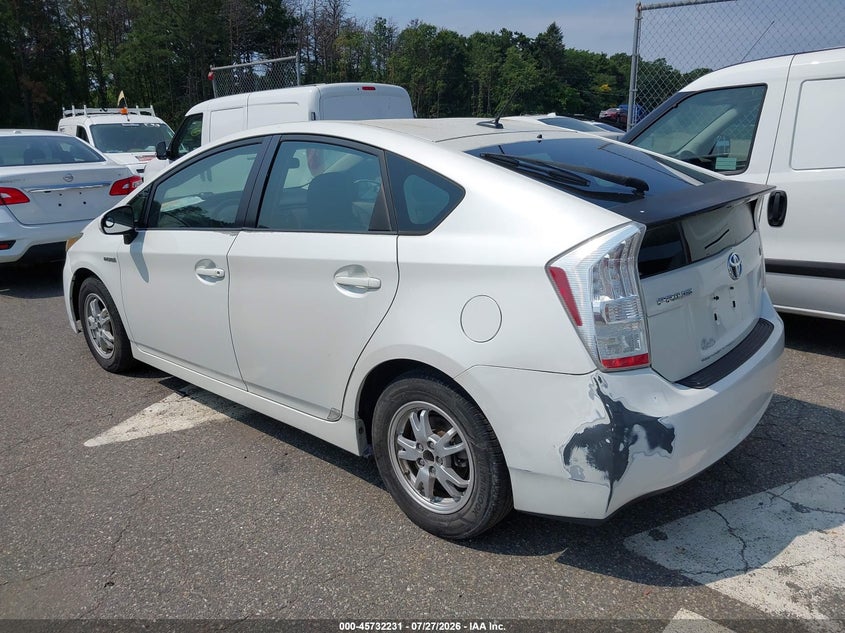 2010 TOYOTA PRIUS auction photo 3