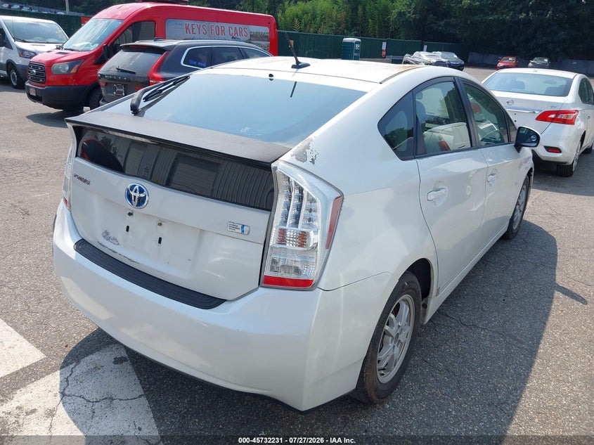 2010 TOYOTA PRIUS auction photo 4