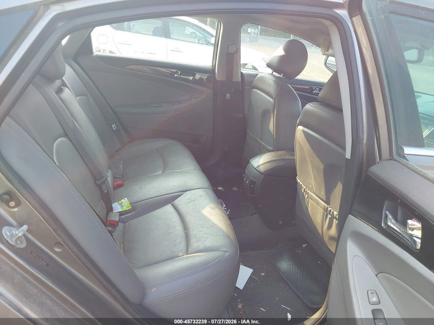 2011 HYUNDAI SONATA auction photo 8