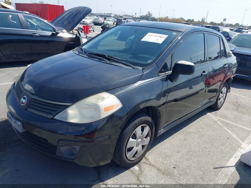 2010 Nissan Versa, Удар сзади, IAAI, VIN 3N1CC1AP1AL457767 — фото 2