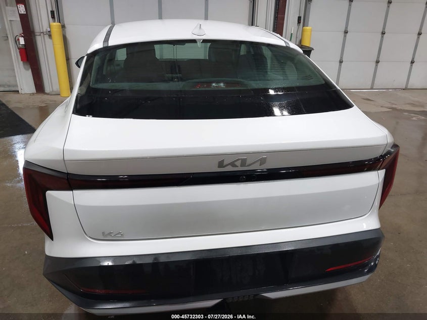 2025 KIA K4 LXS · Фото 16