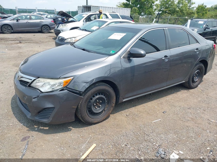 Vin: 4t4bf1fk8dr328529, lot: 46231064, toyota camry le 20132