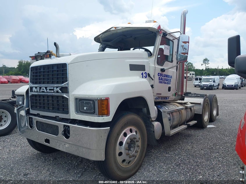 2024 OTHER MACK PINNACLE TRUCK N/A