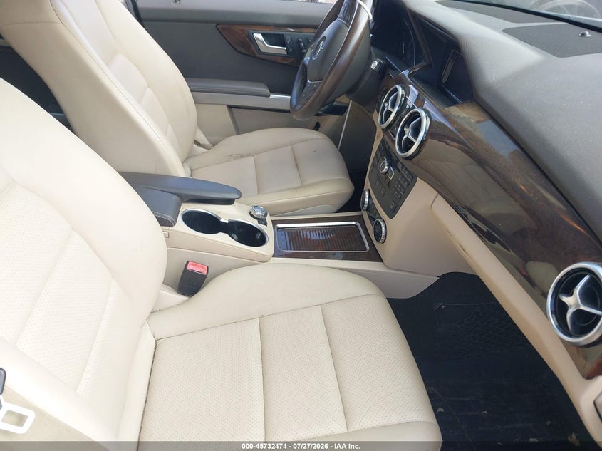 2015 MERCEDES-BENZ GLK 350 auction photo 4
