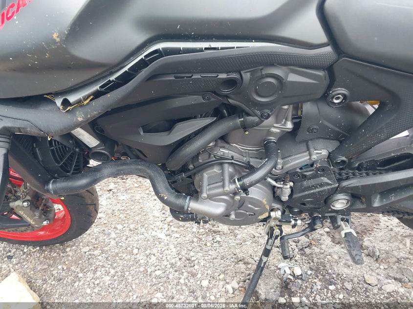 2024 DUCATI MONSTER MOTO 2