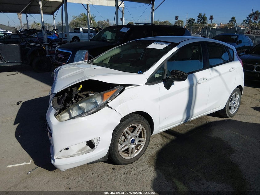 Vin: 3fadp4ej9hm153495, lot: 46231352, ford fiesta se 20172