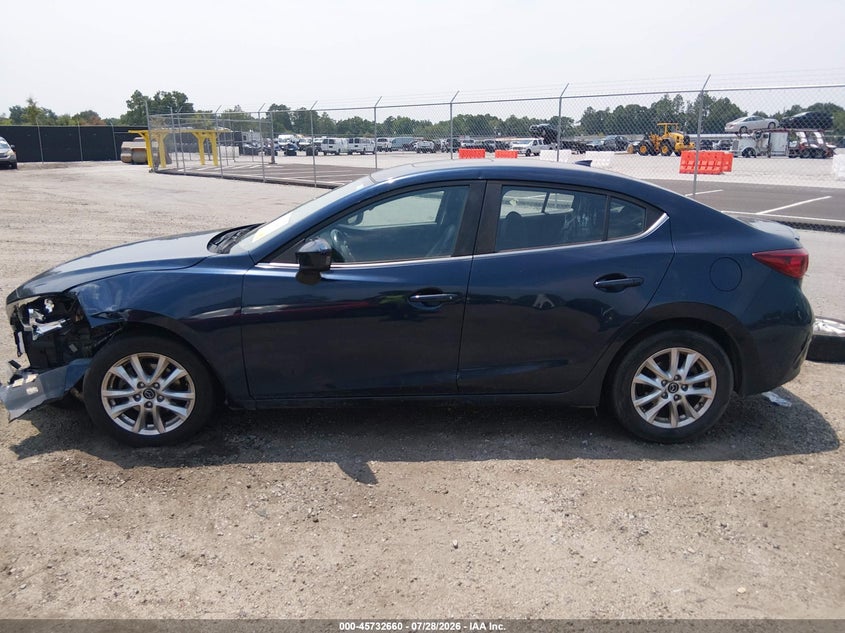 MAZDA MAZDA3 - zdjęcie 15