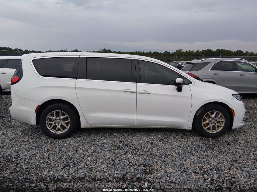 CHRYSLER PACIFICA - zdjęcie 13
