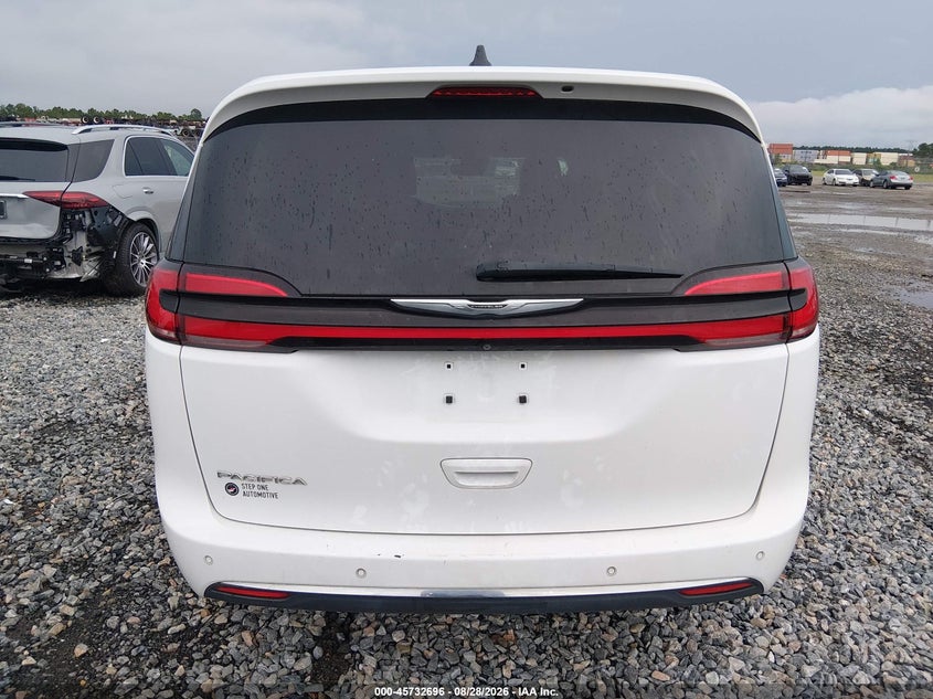 CHRYSLER PACIFICA - zdjęcie 16