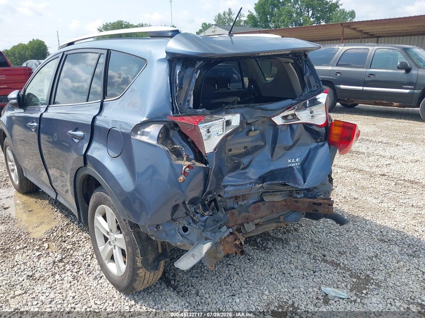 2014 TOYOTA RAV4 auction photo 6
