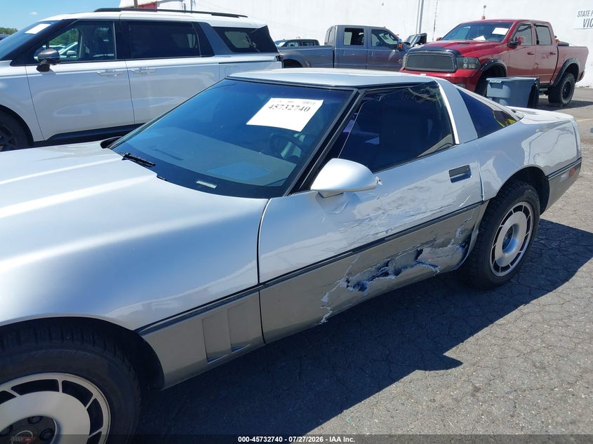 1985 CHEVROLET CORVETTE auction photo 6