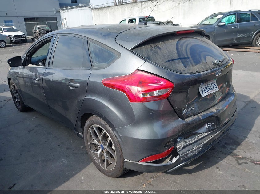Vin: 1fadp3k29gl268251, lot: 46231457, ford focus se 20163