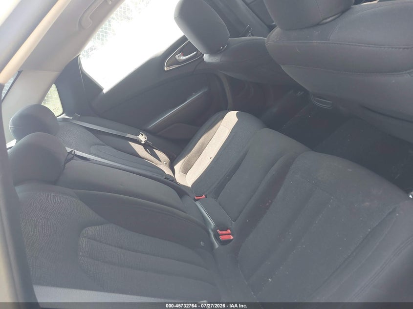 2015 CHRYSLER 200 auction photo 8