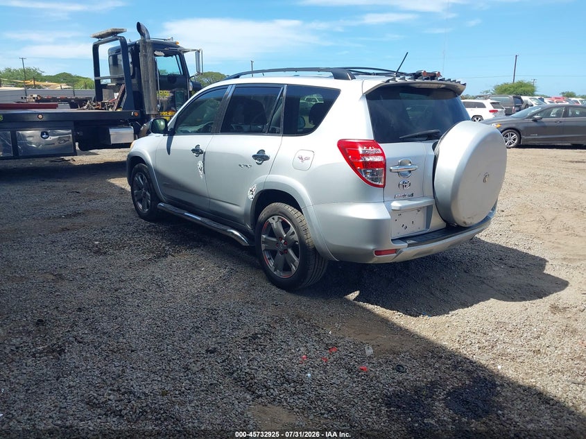 2012 TOYOTA RAV4 auction photo 3