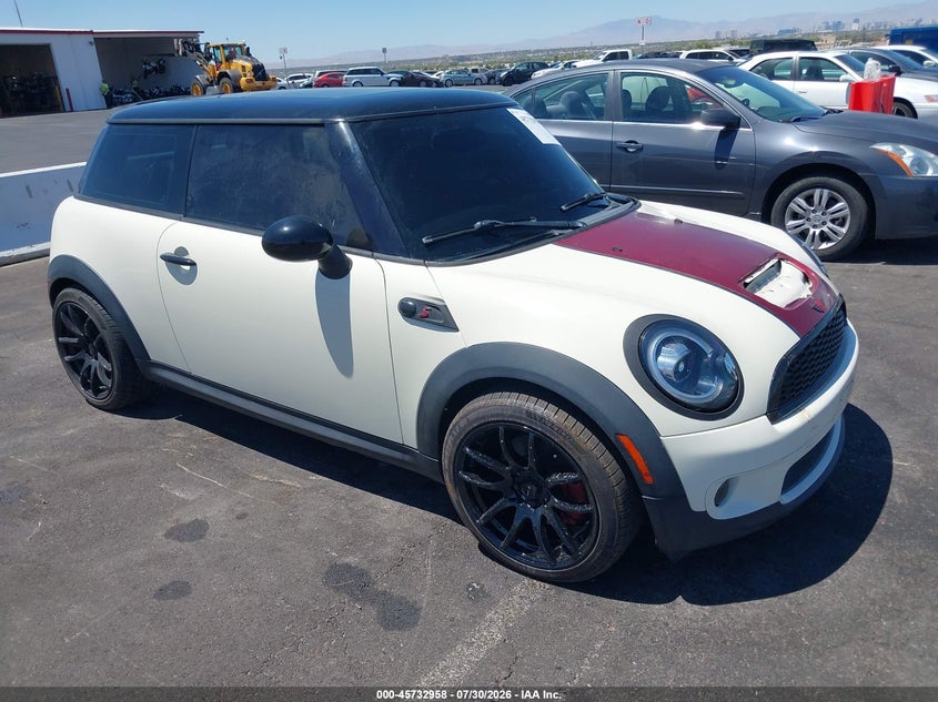 2010 MINI COOPER S auction photo 1