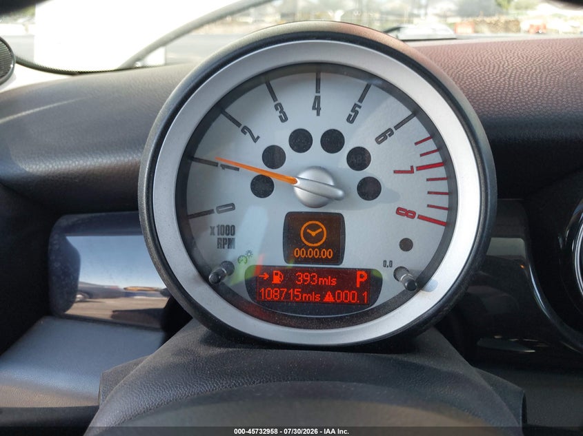 2010 MINI COOPER S auction photo 7