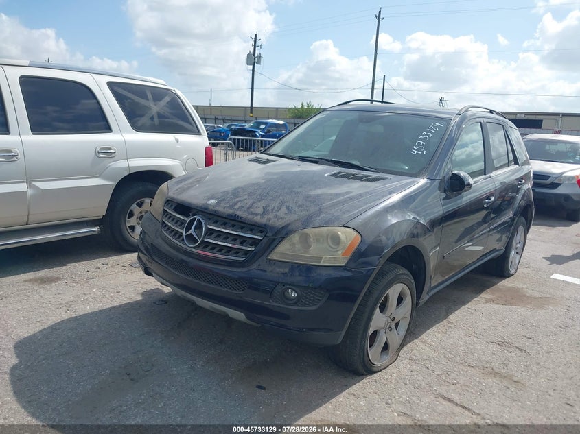2007 MERCEDES-BENZ ML 350 auction photo 2