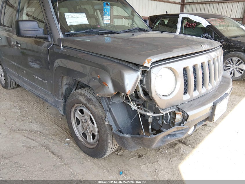2014 JEEP PATRIOT auction photo 6