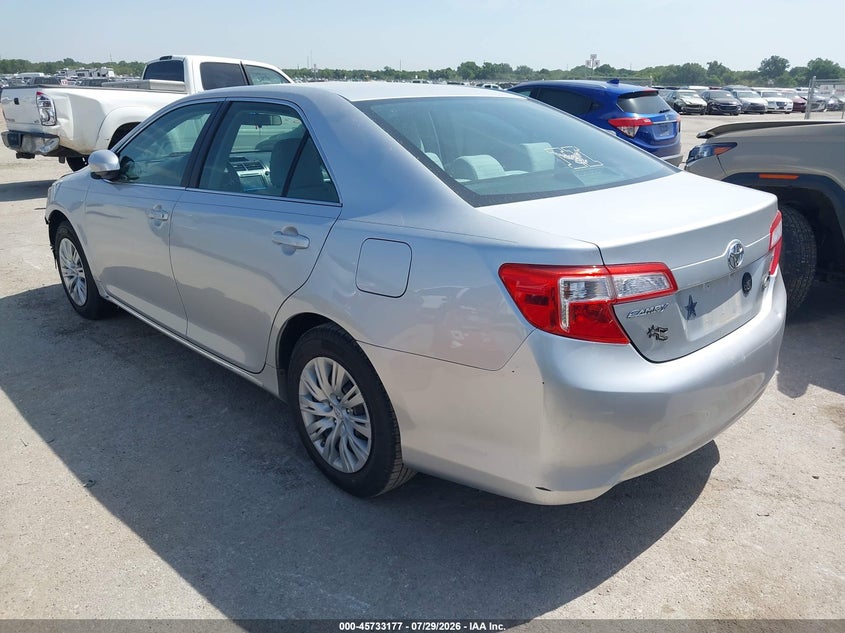 Vin: 4t1bf1fkxcu052931, lot: 46231876, toyota camry le 20123