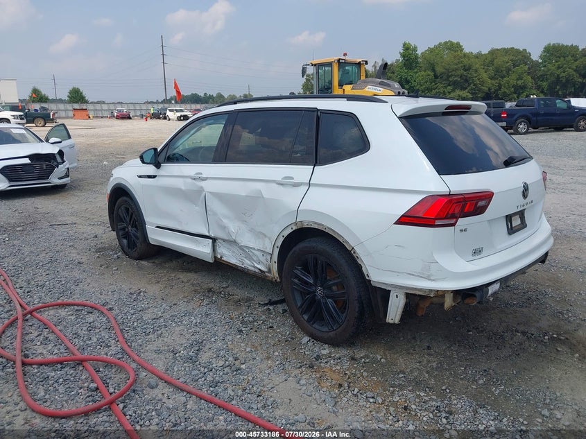 Vin: 3vvcb7ax1nm069748, lot: 46231885, volkswagen tiguan 2.0t se r-line black 20223