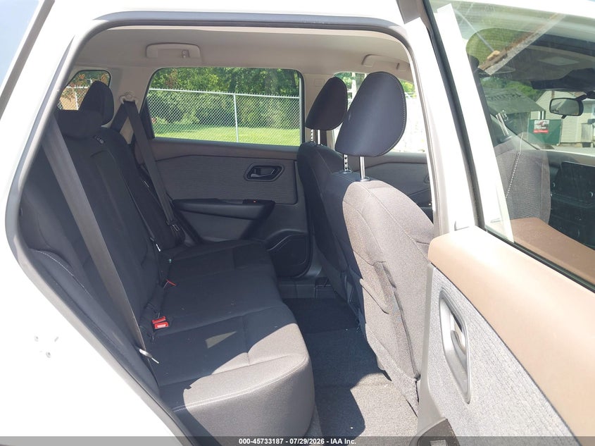 2023 NISSAN ROGUE auction photo 8