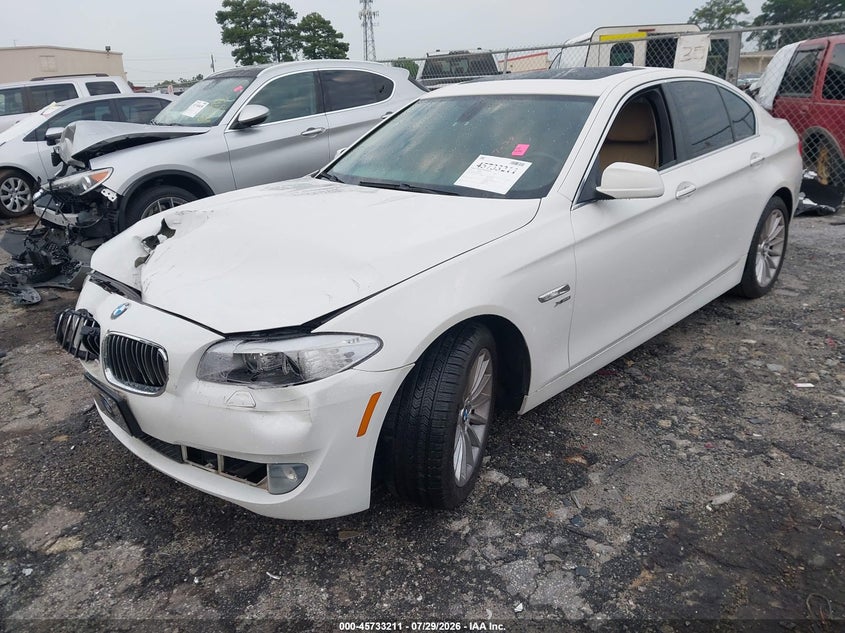 2011 BMW 535I auction photo 2