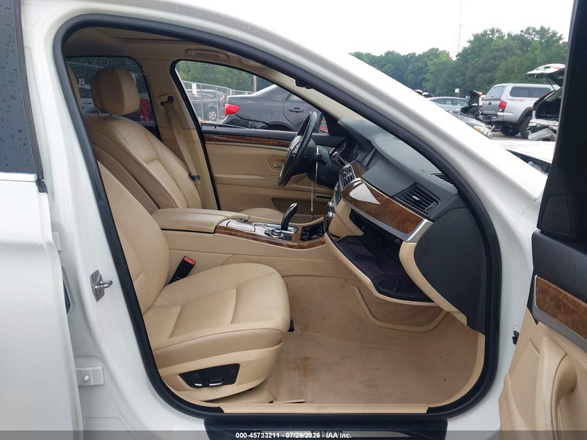 2011 BMW 535I auction photo 5