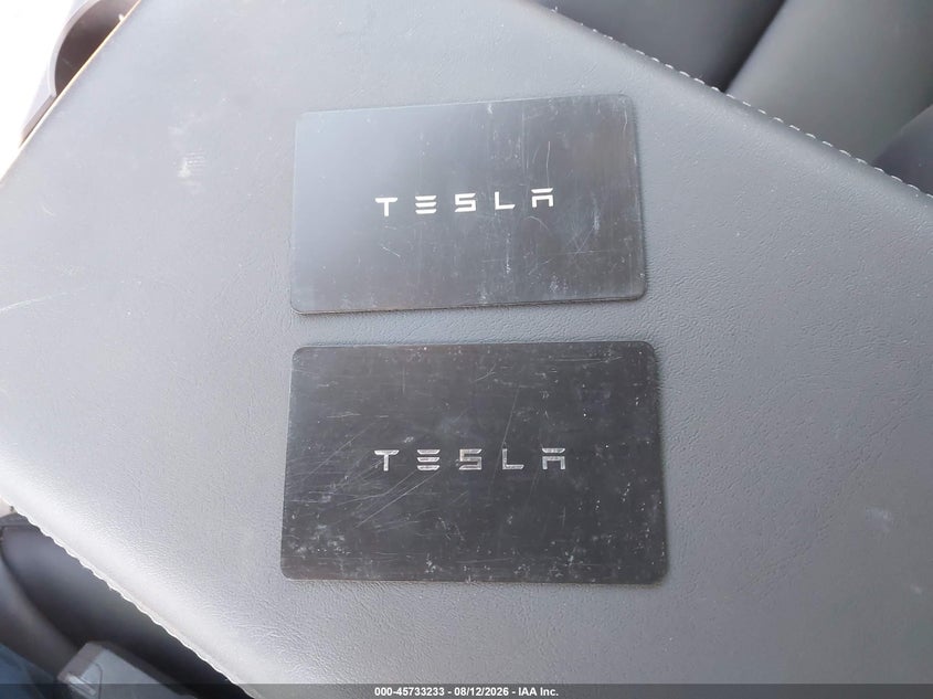 TESLA MODEL Y - zdjęcie 11