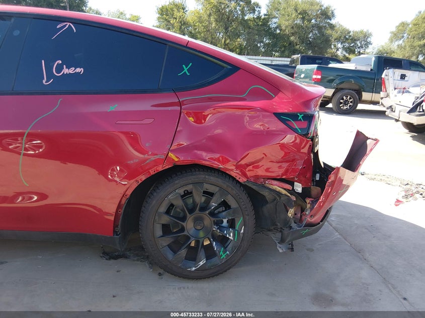 TESLA MODEL Y - zdjęcie 6