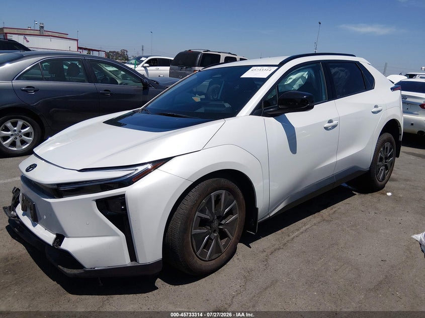 Vin: jtmbcaeb1ta004475, lot: 46232013, toyota bz xle plus 20262