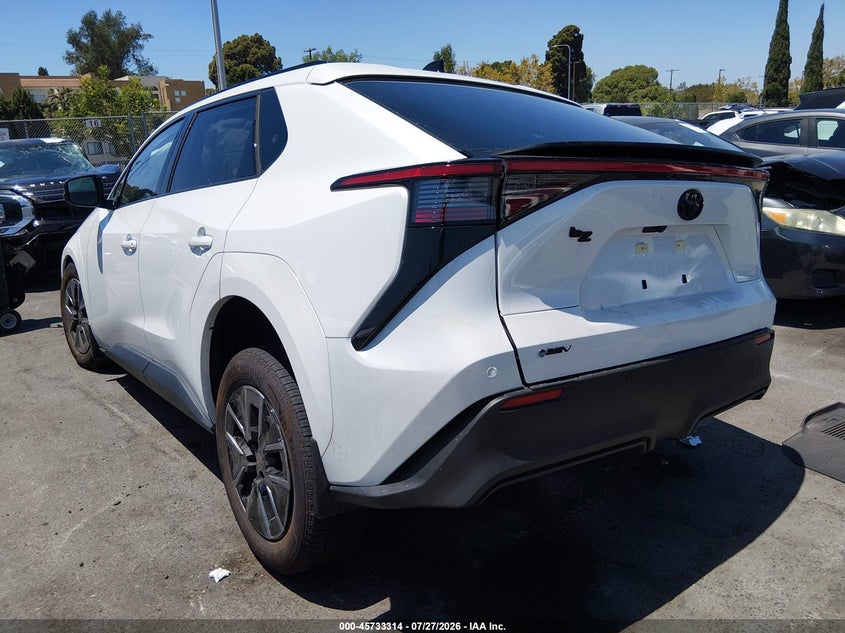 Vin: jtmbcaeb1ta004475, lot: 46232013, toyota bz xle plus 20263