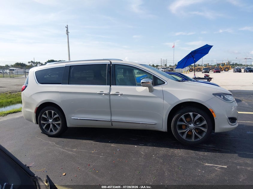 CHRYSLER PACIFICA - zdjęcie 12