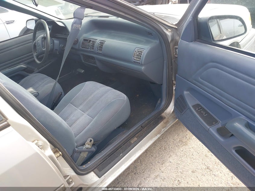 1993 FORD TEMPO auction photo 5