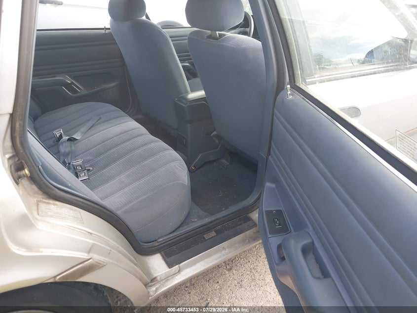 1993 FORD TEMPO auction photo 8