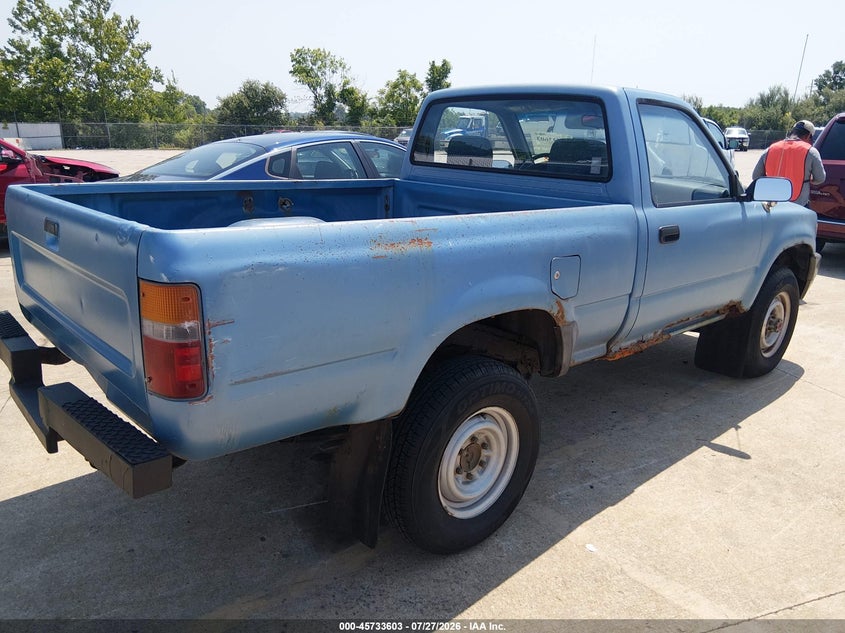 1989 TOYOTA PICKUP