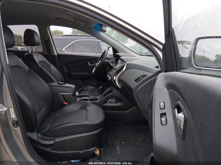 2011 HYUNDAI TUCSON auction photo 5