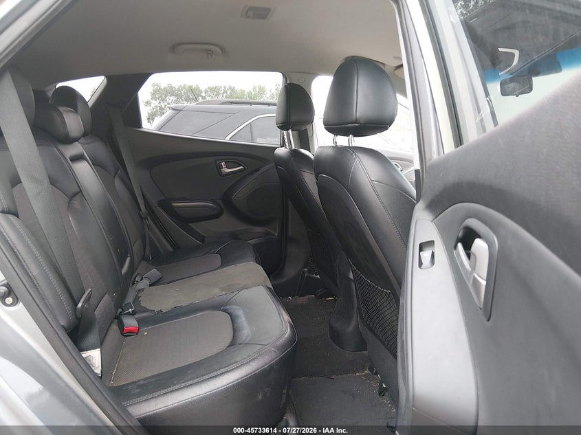 2011 HYUNDAI TUCSON auction photo 8