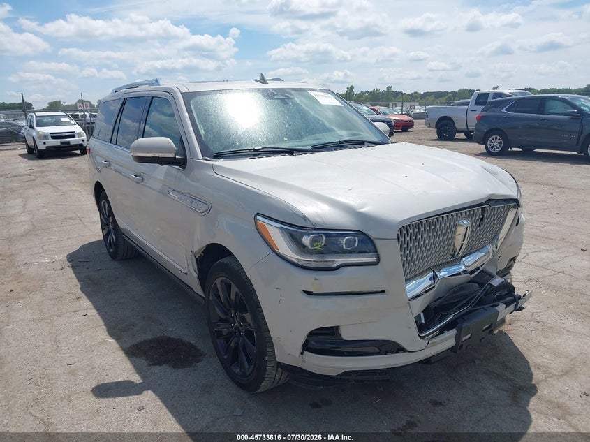 2024 LINCOLN NAVIGATOR auction photo 1