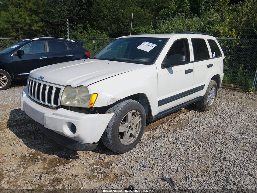 2006 Jeep Grand Cherokee Laredo, Front End, IAAI, VIN 1J4GS48K56C117032 — photo 2