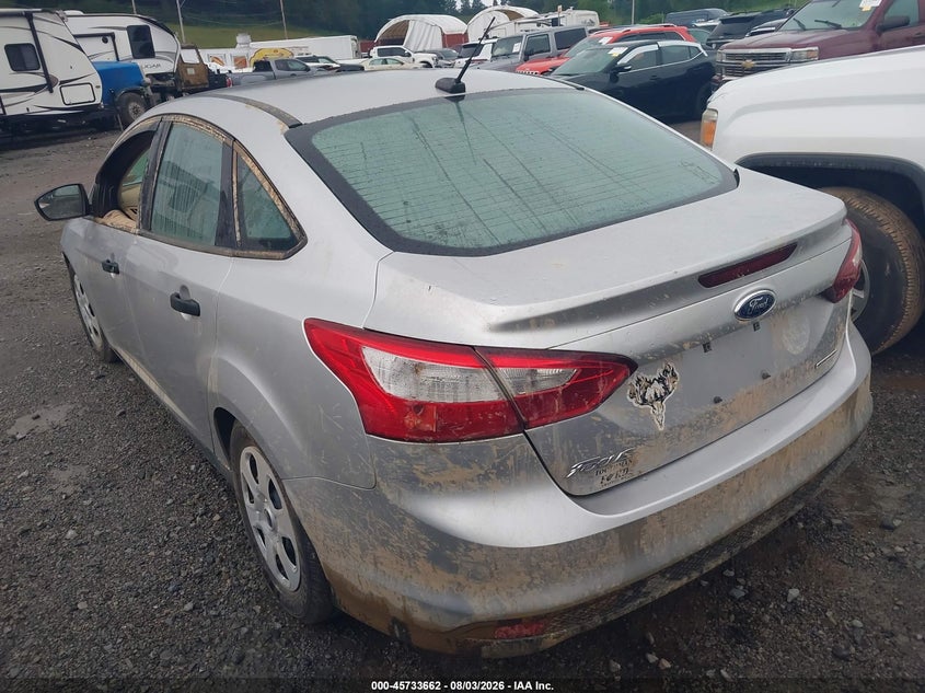 Vin: 1fadp3e23el401157, lot: 46232361, ford focus s 20143